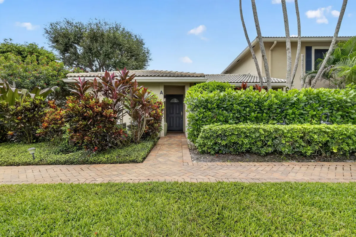 2-web-or-mls-_14A4509 at 2 STRATFORD Drive A, Boynton Beach