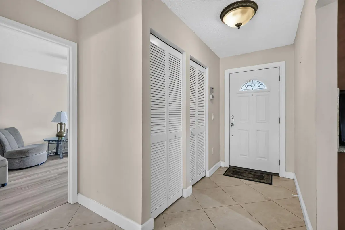 5-web-or-mls-_14A4339 at 2 STRATFORD Drive A, Boynton Beach