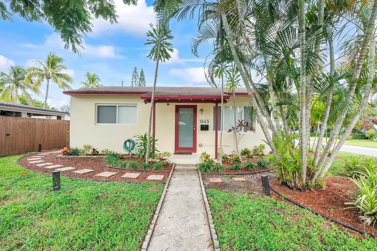 1645 Ne 16th Ave_004 at 1645 NE 16th Avenue, Fort Lauderdale