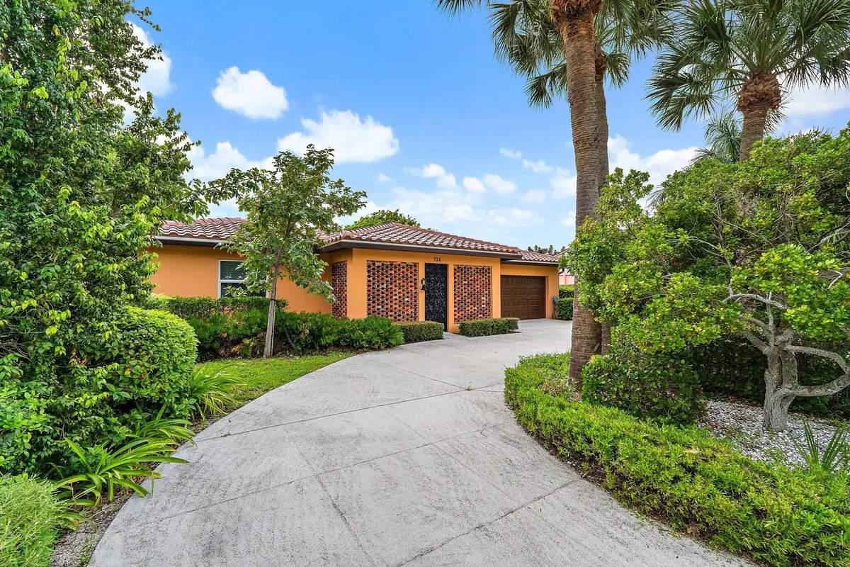 324 Sandal Lane at 324 Sandal Lane, Palm Beach Shores