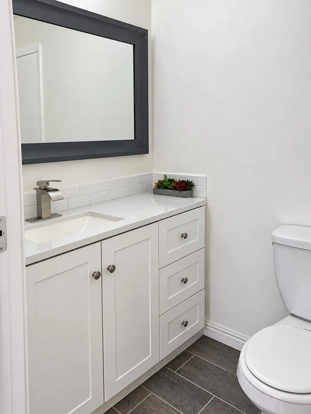Half Bath at 6985 NW 17TH Court, Margate
