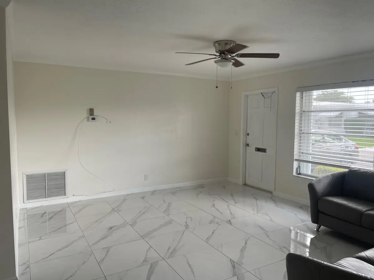 LIVING ROOM at 131 NW 14th Street, Boynton Beach