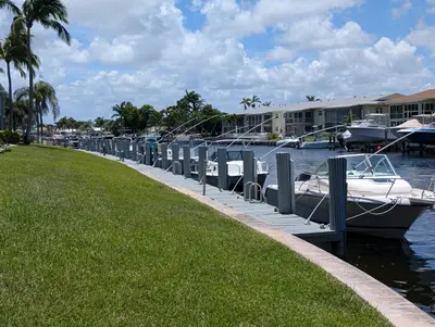 930 SE 9th Avenue 11, Pompano Beach – Condominium for sale