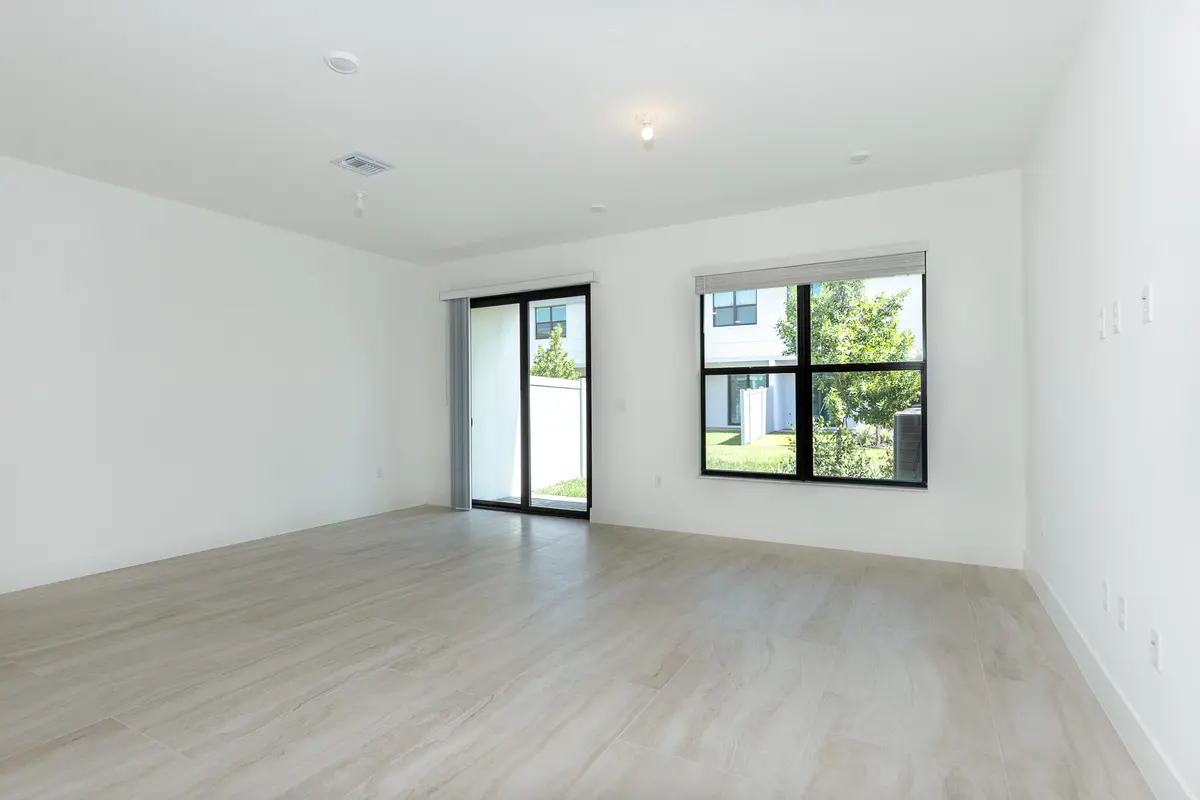 BREAKFAST AREA at 1185 Carillon Street, Wellington