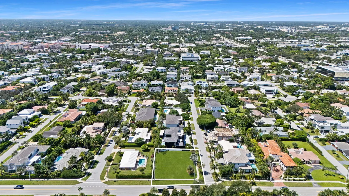 4-web-or-mls-DJI_20260926131717_0438_D at 498 NE 10th Street, Boca Raton