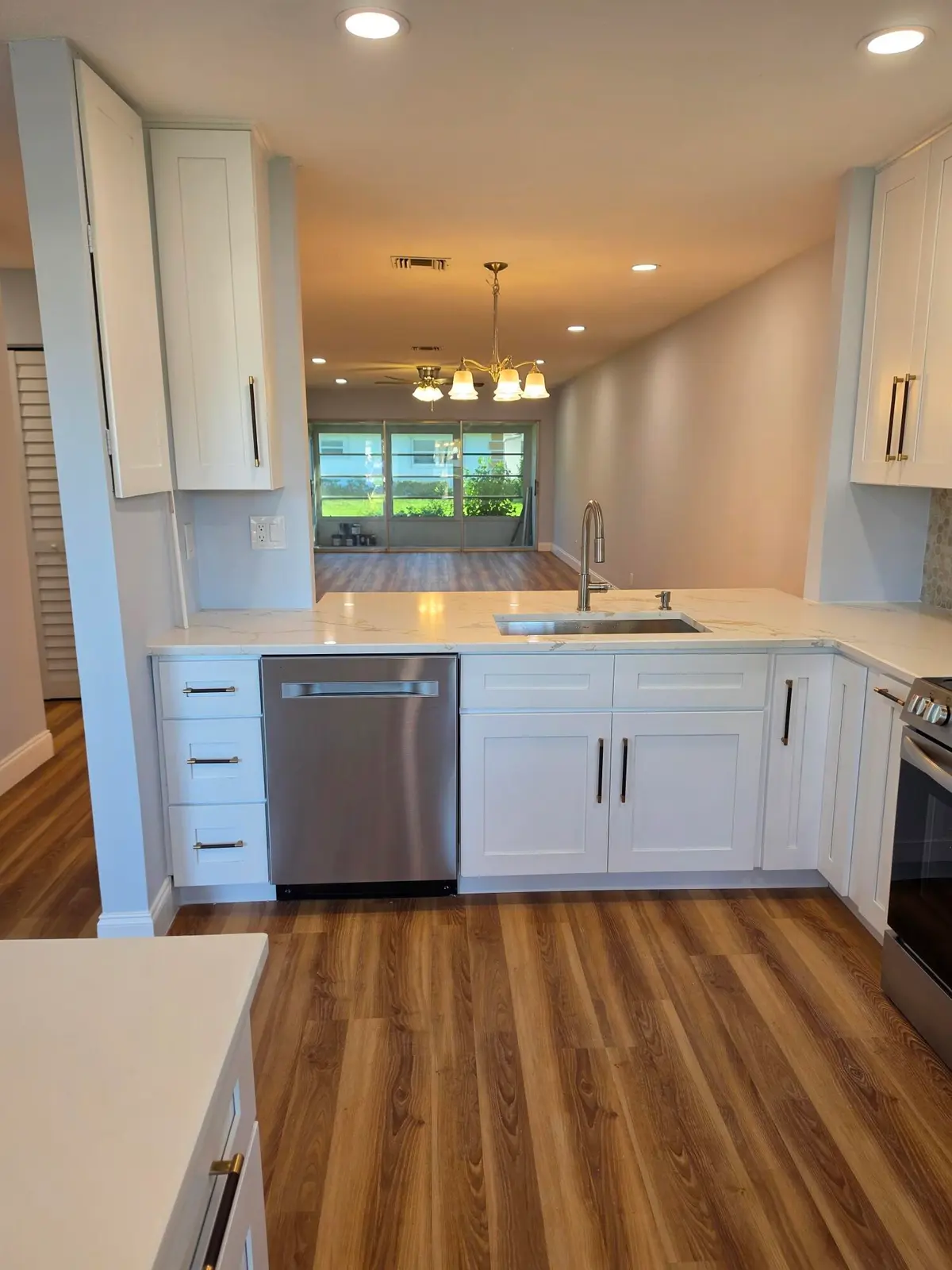 625 (4) at 625 PINES KNOLL Drive B, Fort Pierce