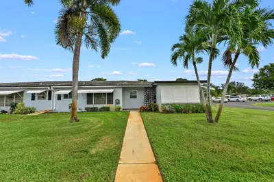 665 High Point Drive C, Delray Beach – Villa for rent