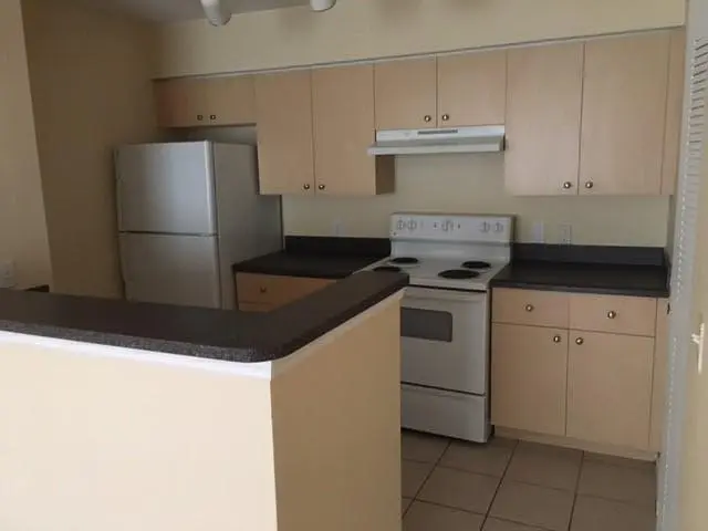20170421124257890926000000-o at 4131 San Marino Boulevard 105, West Palm Beach