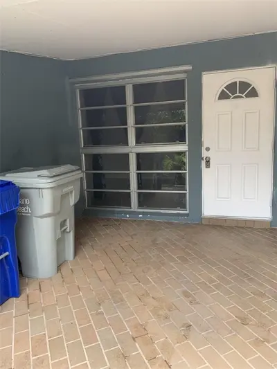 224 NE 24th Avenue E, Pompano Beach – Apartment for rent