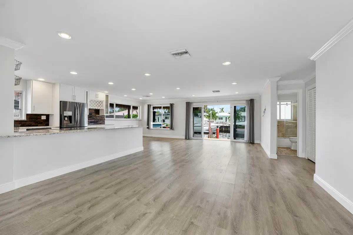 361 Se 9th Ct_026 at 361 SE 9TH Court, Pompano Beach