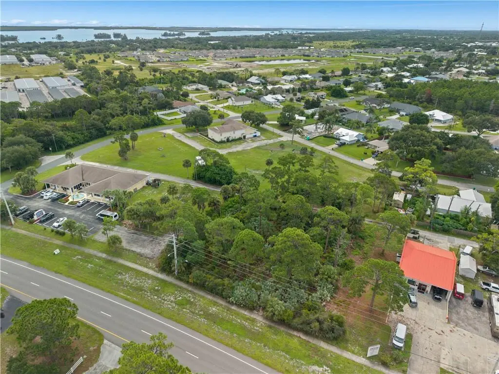 2a at 269 SEBASTIAN Boulevard, Sebastian