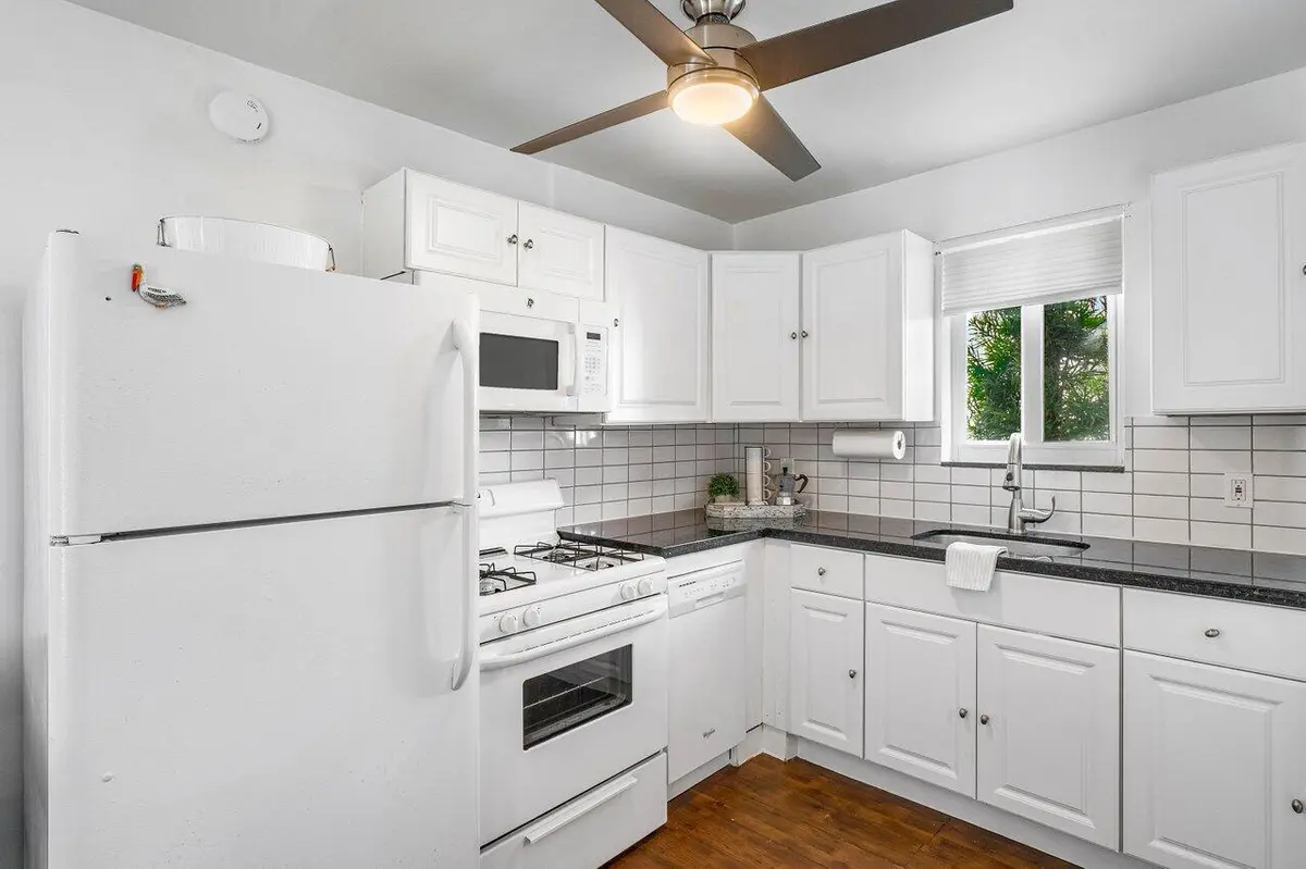 Kitchen at 412 NE 7th Avenue A, Delray Beach