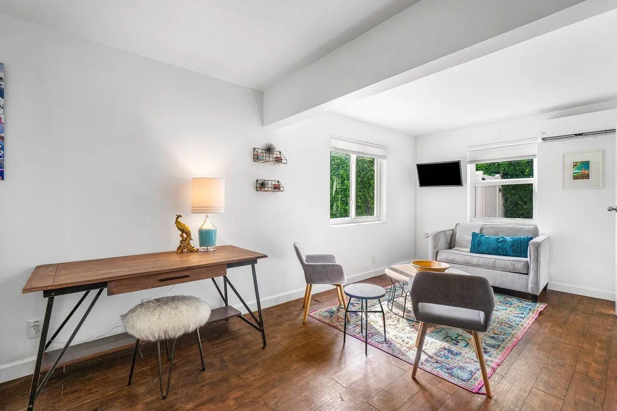 Living Area at 412 NE 7th Avenue A, Delray Beach