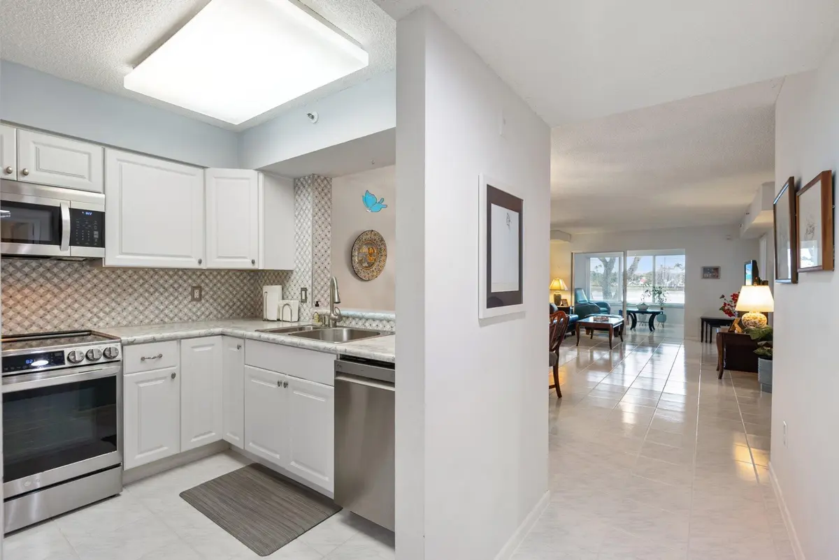 DSC07676 at 6096 HUNTWICK Terrace 206, Delray Beach