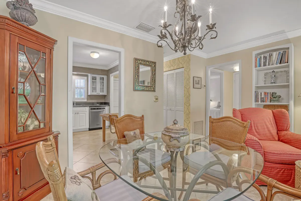 dining area at 1280 SURF Road 202, Singer Island