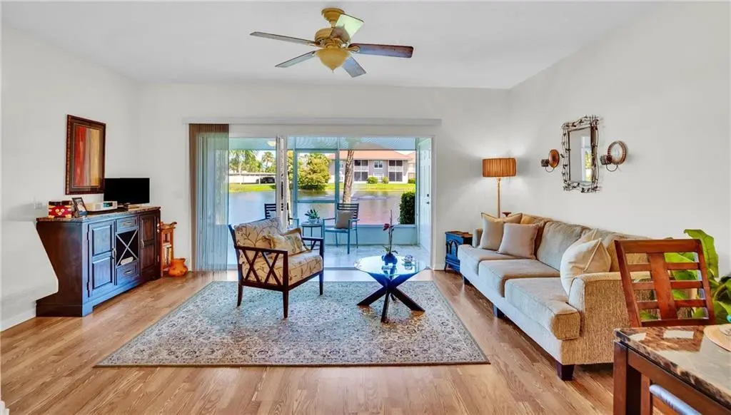 8a at 200 GRAND ROYALE Circle 104, Vero Beach