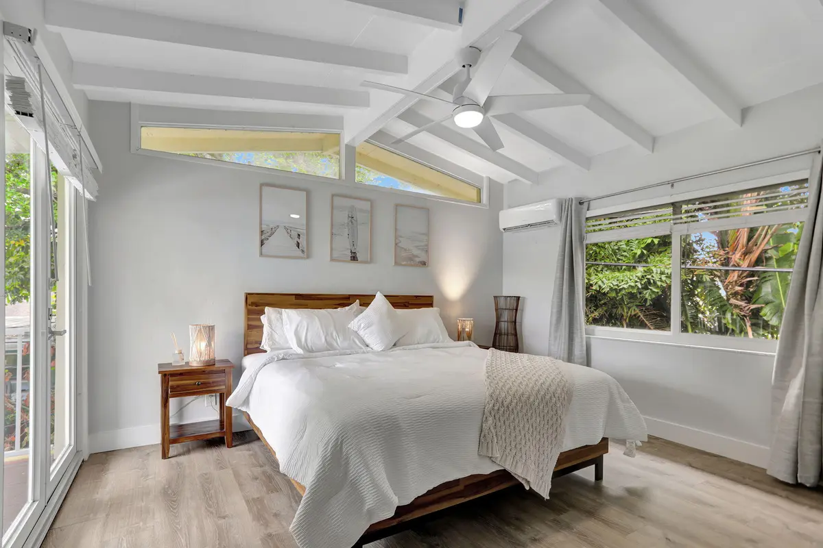 25-web-or-mls-001L1689 at 305 HIBISCUS Avenue, Pompano Beach