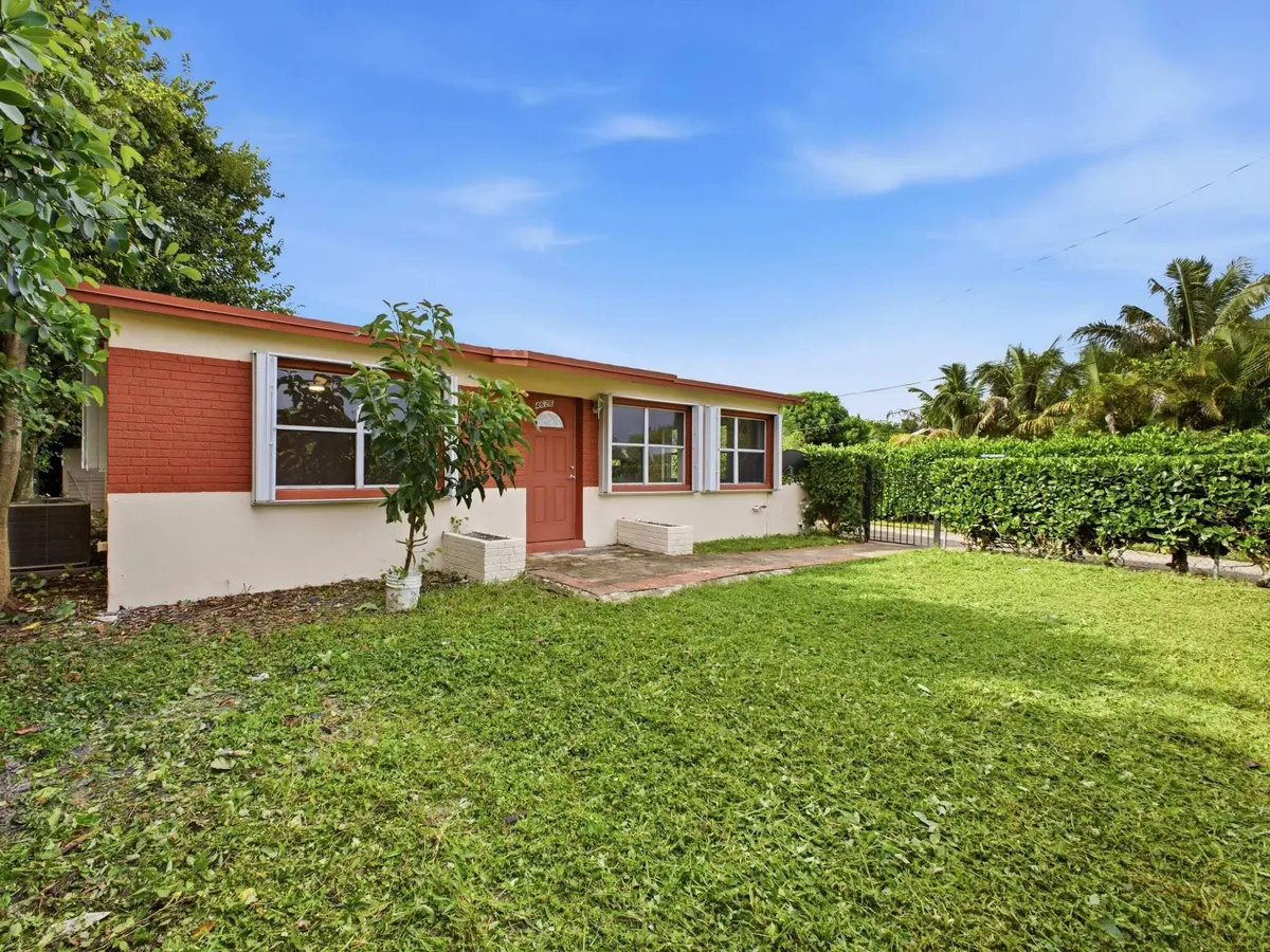 Front at 4626 SCHALL Road, Schall Circle