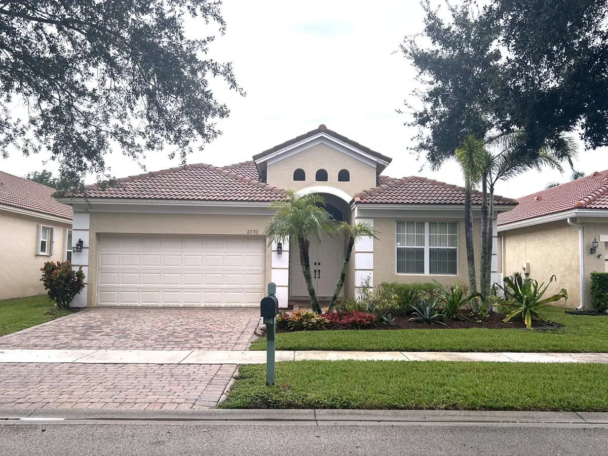 2770 SE Stonebriar at 2770 SE Stonebriar Way, Stuart