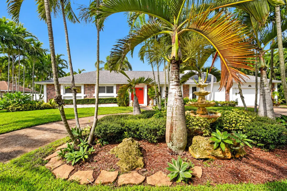 Rutenberg Ranch at 8 Bell Lane, West Palm Beach