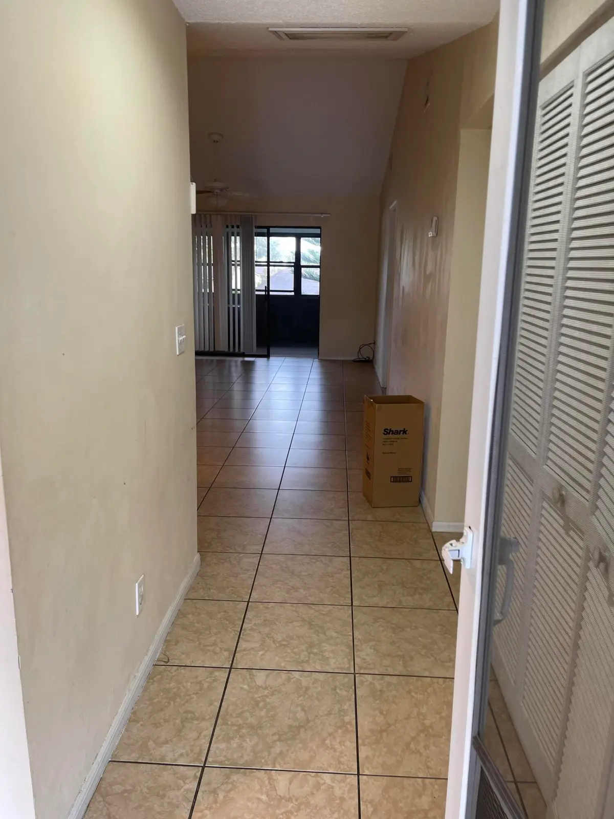 1201 6 at 1201 SE PARKVIEW Place G11, Stuart