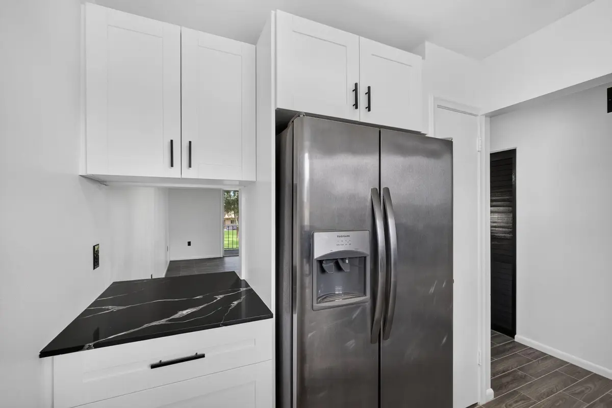 17-web-or-mls-5D1A3858 - Copy at 6074 Forest Hill Boulevard 201, West Palm Beach
