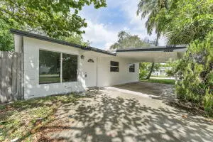 747 NW 1st Terrace, Deerfield Beach, FL – photo 1