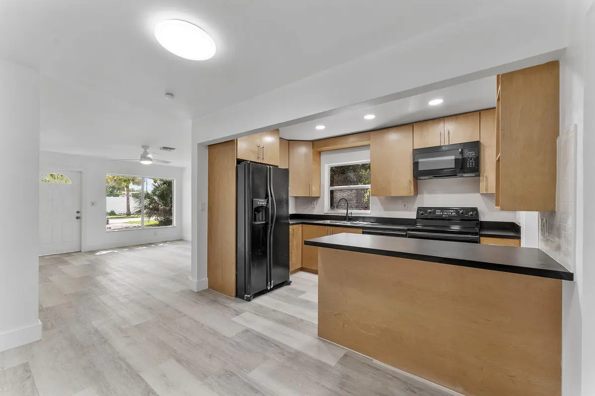 31-web-or-mls-DSC03867 at 747 NW 1st Terrace, Deerfield Beach