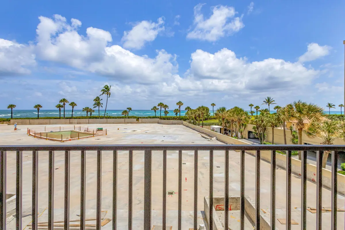 35-web-or-mls-5D1A7957_HDR 2 at 400 OCEAN TRAIL Way 209, Jupiter