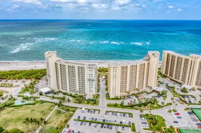 400 OCEAN TRAIL Way 209, Jupiter – Condominium for rent