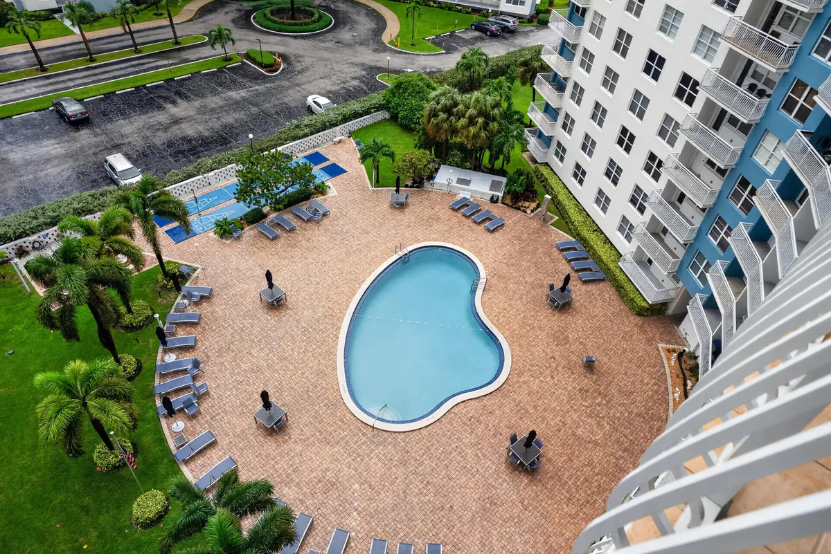 51-301-N-Ocean-Blvd-apt-1006-Pompano-Bea at 301 N OCEAN Boulevard 1006, Pompano Beach