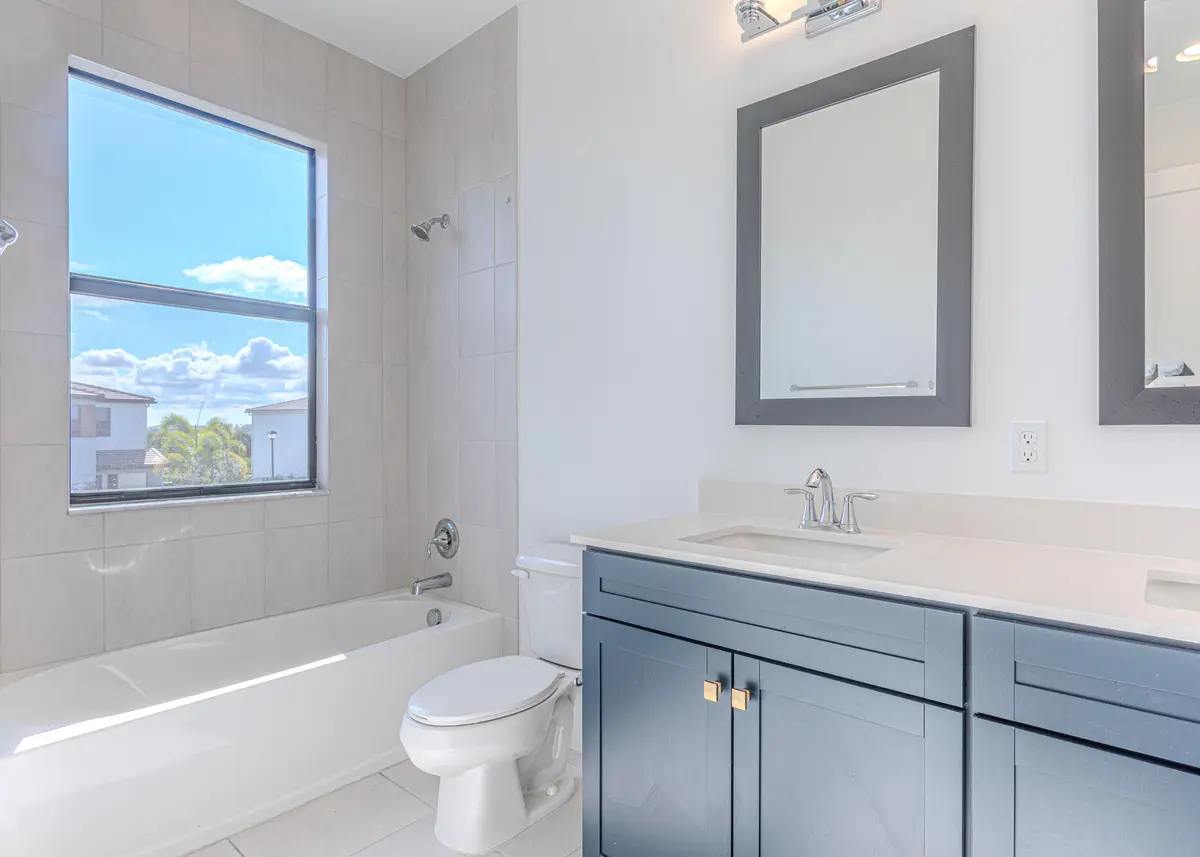 second bathroom upper level at 4883 Sand Dollar Drive, Westlake