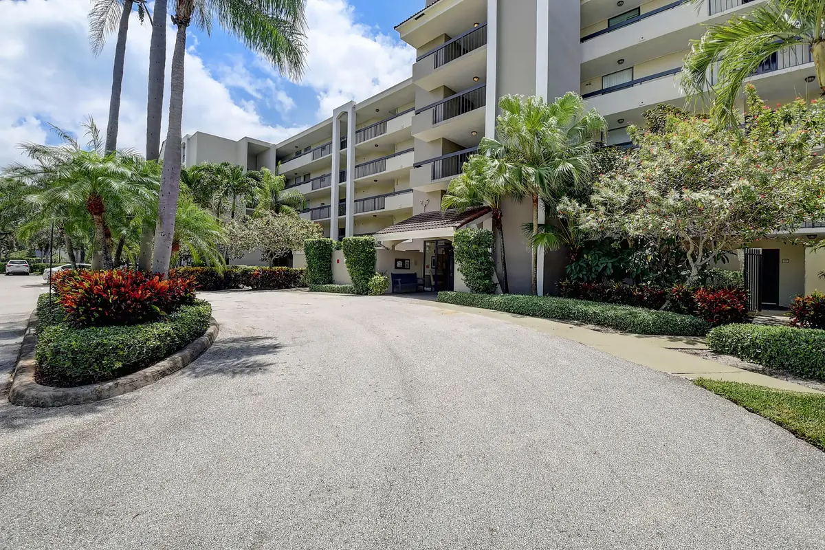 02_4 (2) at 950 LAVERS Circle F307, Delray Beach