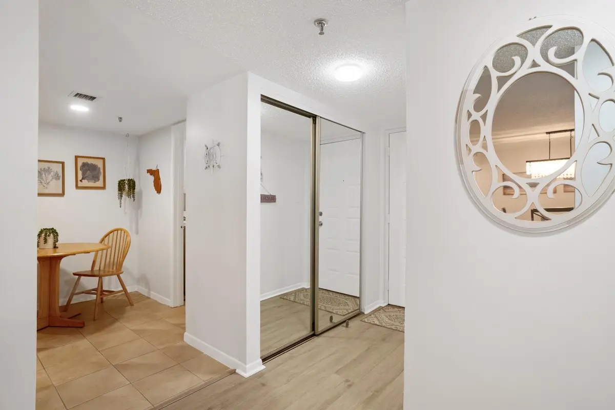 Entrance at 950 LAVERS Circle F307, Delray Beach