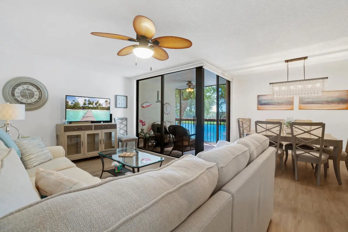 950 LAVERS Circle F307, Delray Beach, FL – photo 8
