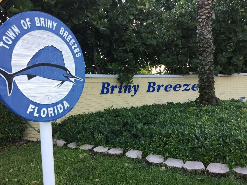 Briny Breezes at 15 HIBISCUS Drive H, Briny Breezes