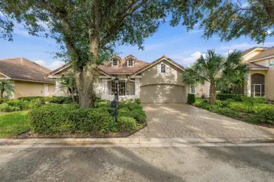 2005 NW 127th Terrace, Coral Springs – Single Family Residence for sale