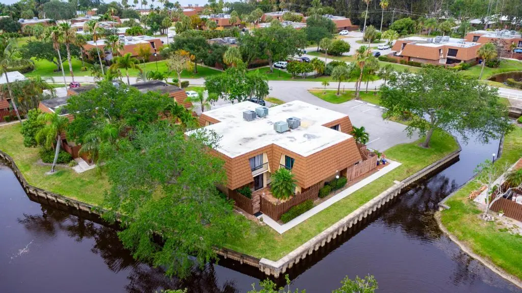 ipixx_-69 at 825 Center Street 30b, Jupiter