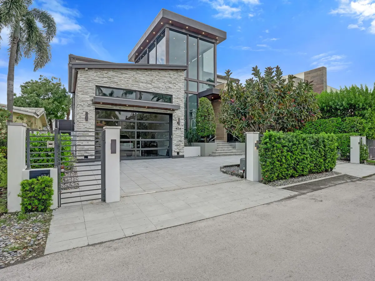 23-web-or-mls-DSC00674 at 424 COCONUT ISLE Drive, Fort Lauderdale