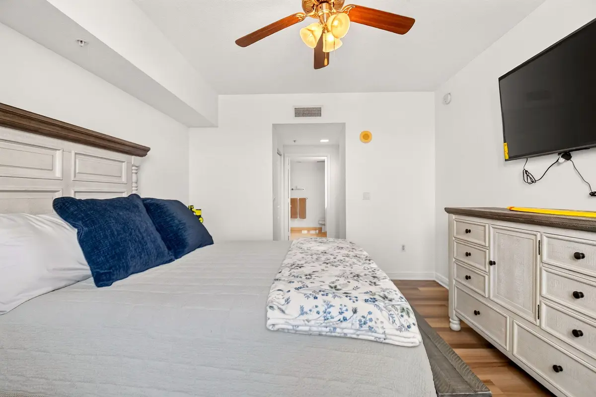 23-web-or-mls-DSC_8799 at 350 N FEDERAL Highway 813, Boynton Beach