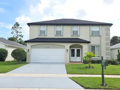 15188 Oak Chase Court, Wellington – Single Family Residence for rent