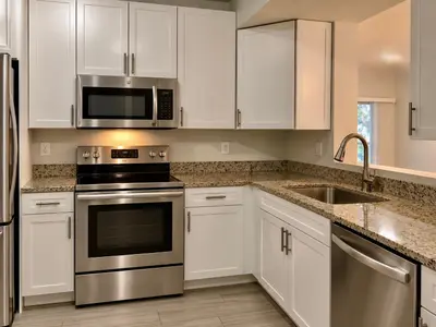 1161 GOLDEN LAKES Boulevard 1316, West Palm Beach – Condominium for sale