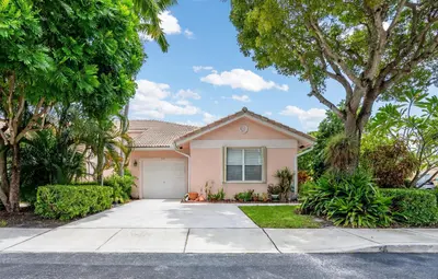 237 CORAL TRACE Court, Delray Beach – Villa for sale
