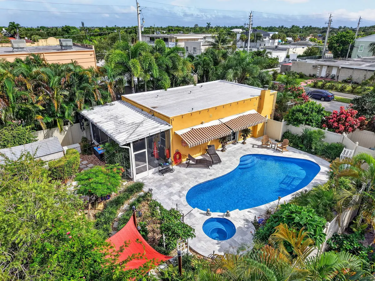 13-web-or-mls-DJI_20261002154438_0912_D at 415 Colonial Road, West Palm Beach