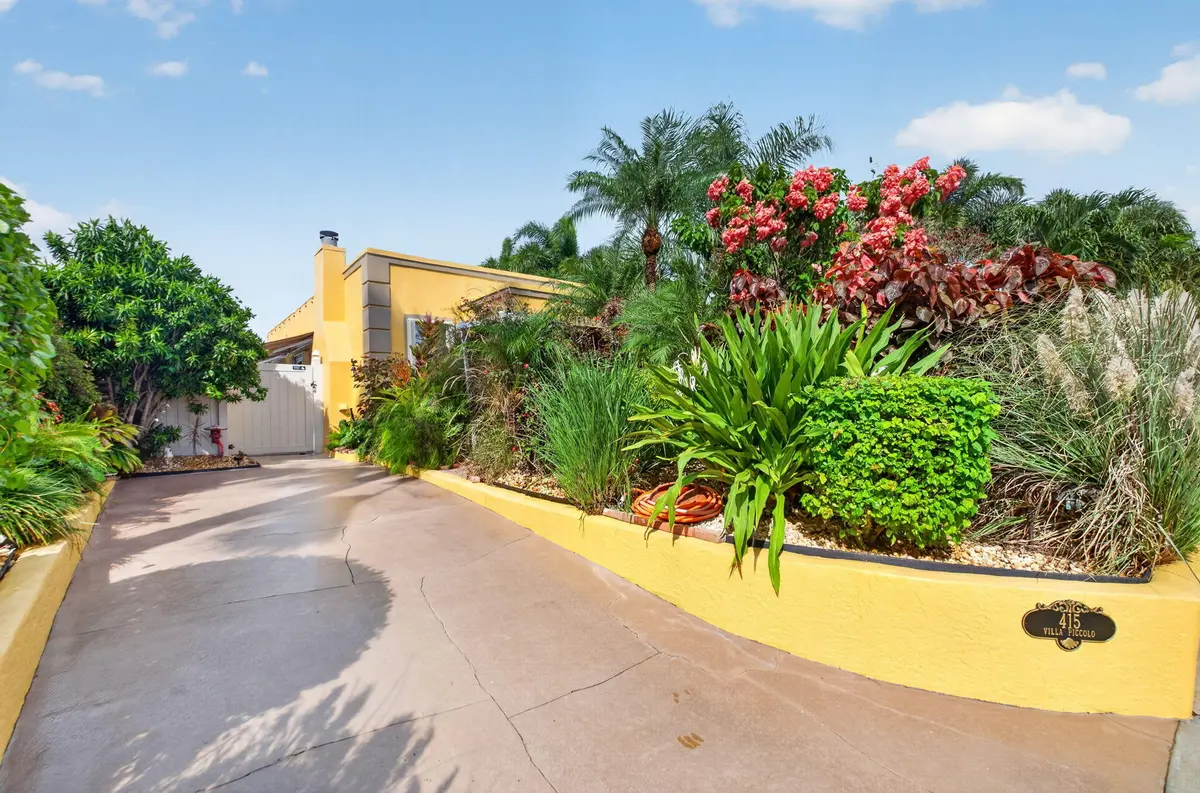 64-web-or-mls-DSC_8452 at 415 Colonial Road, West Palm Beach