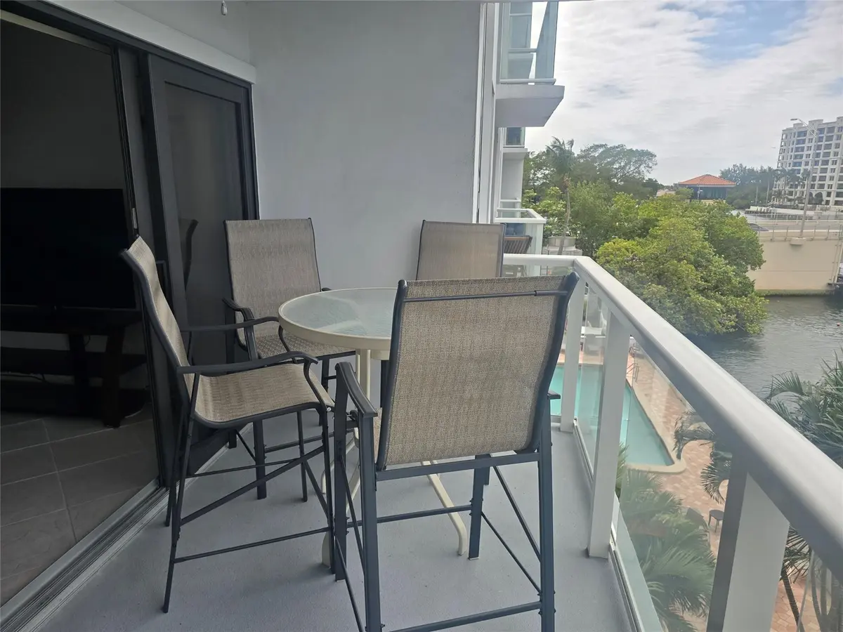 Photo 6 at 1401 N RIVERSIDE Drive 405, Pompano Beach
