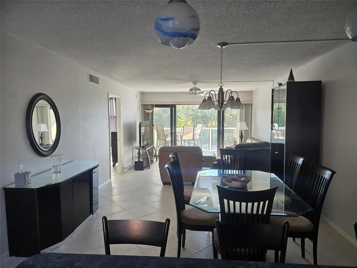 Photo 8 at 1401 N RIVERSIDE Drive 405, Pompano Beach