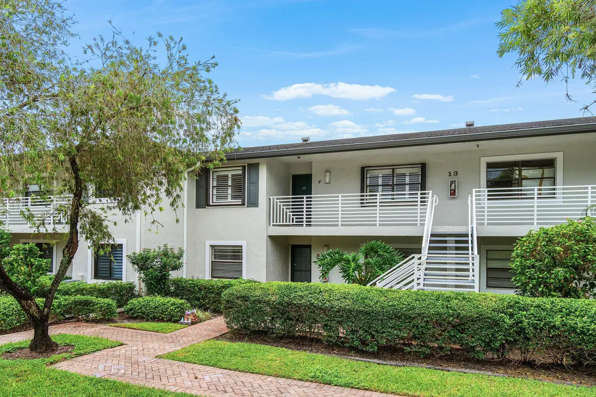 Front of Structure at 13 SOUTHPORT Lane F, Boynton Beach