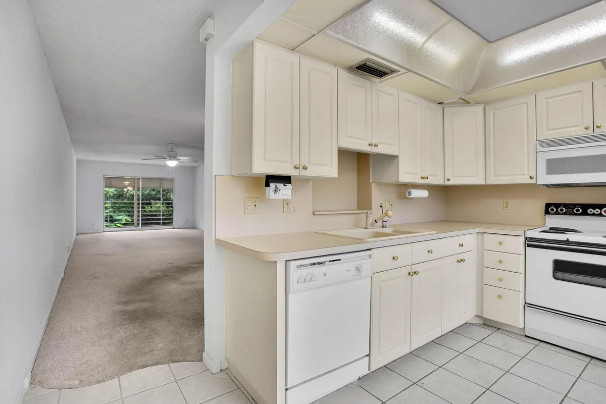 KITCHEN at 3002 Portofino Isle M3, Coconut Creek