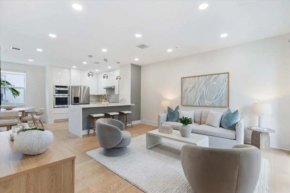 Photo 15 at 23 NW 4TH Avenue, Delray Beach